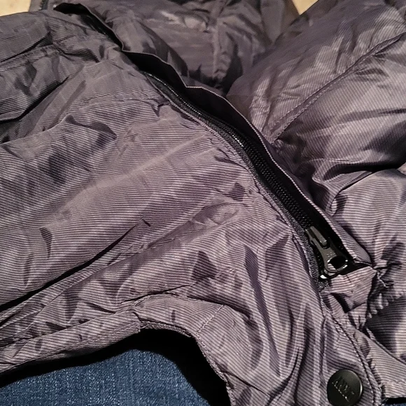 New With Tags DKNY Boys coat, size medium 10/12, dark grey - Picture 12 of 12